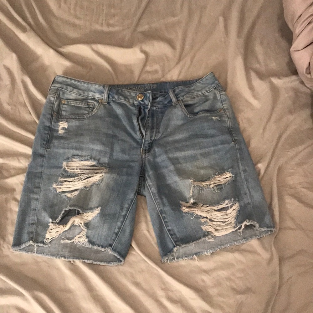 Bermuda jean shorts